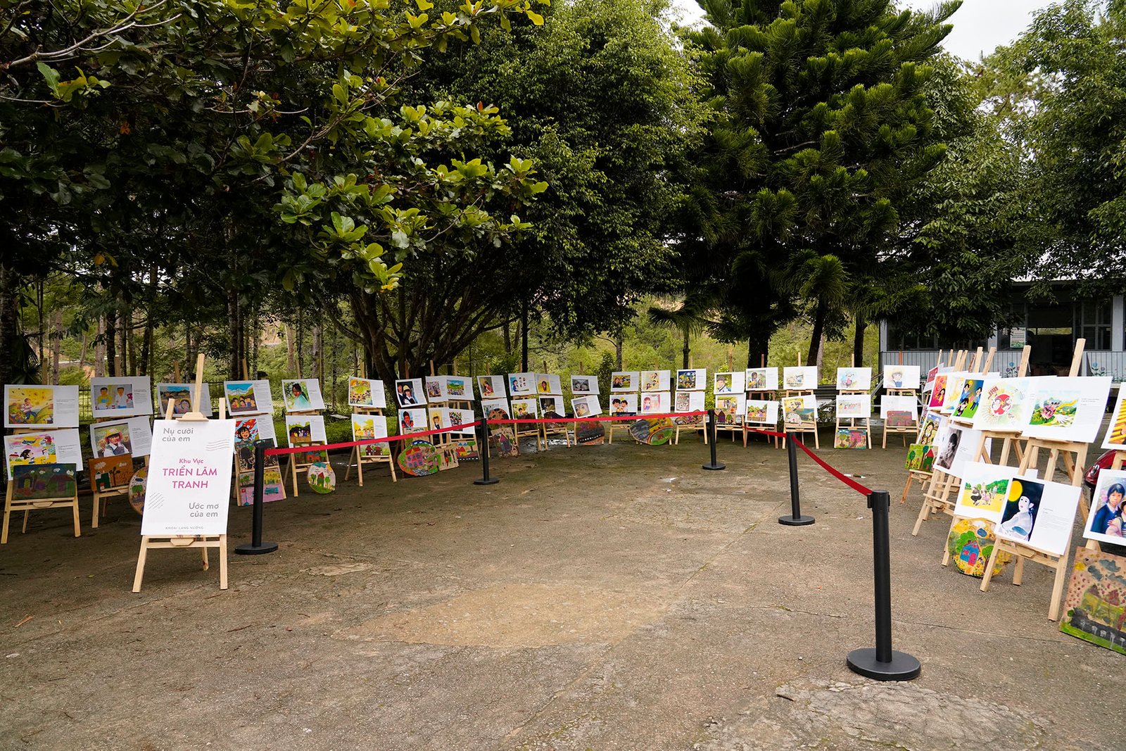 Khoai chở trăm nụ cười về bản